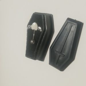 Treak or treat coffin box